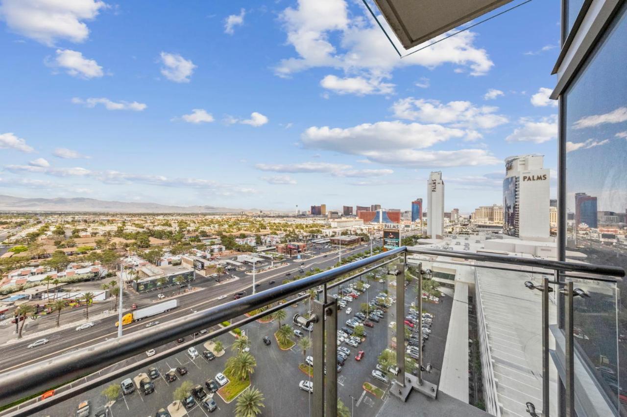 Huge Modern Luxury 17 Floor Panoramic Corner Suite With Open Balcony Las Vegas Exteriör bild